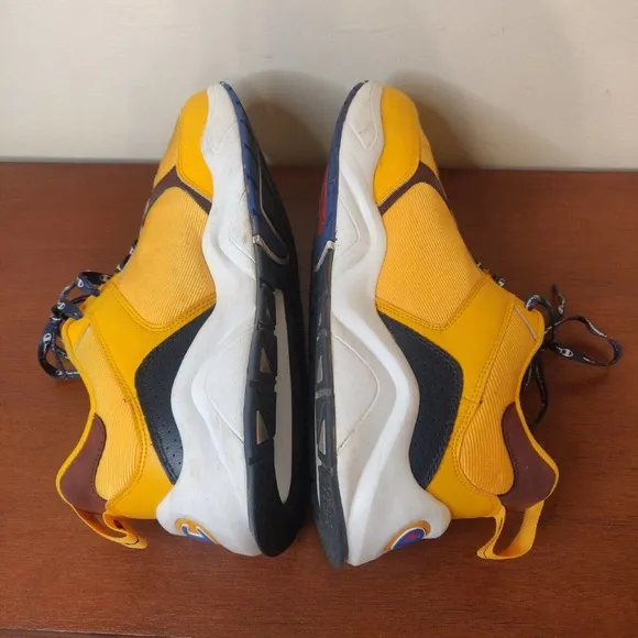 Champion Men's Sneakers Shoes Yellow Navy Blue Laces Size 11.