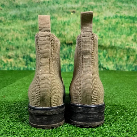 CHARLESTON SHOE CO. | THE BARCELONA BOOT \ STRETCH KNIT PREPPY BOOTS