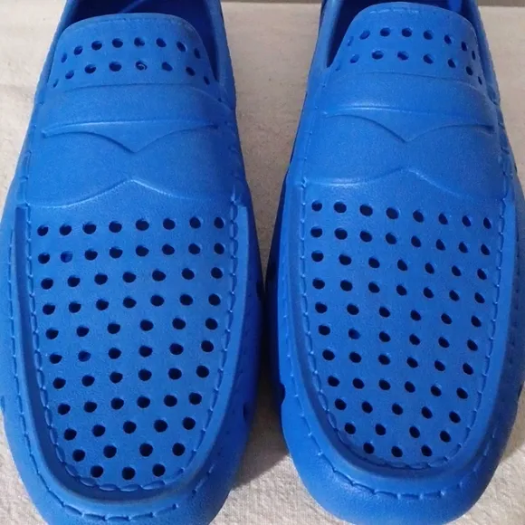 Club Room Perforated Driver Shoes Loafer Size 11 Mens Water Shoes Blue