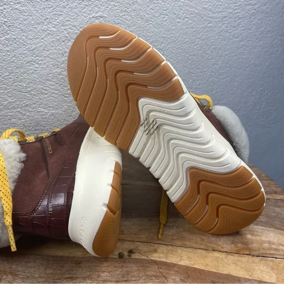 Cole Haan l 6.5B Zero Grand Natural Sheep Shearling Yellow Laces Hiking Boots