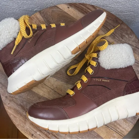 Cole Haan l 6.5B Zero Grand Natural Sheep Shearling Yellow Laces Hiking Boots