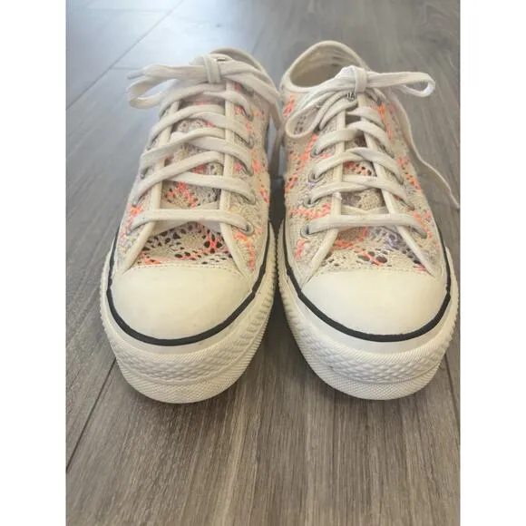Converse Chuck Taylor Crochet Knit Platform Sneakers Women’s 9 Low Top Festival