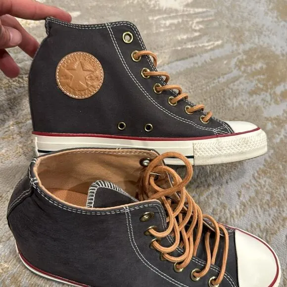 Converse Chuck Taylor Hidden Wedge Sneakers 551617C Women’s Shoes Size 8.5 EUC