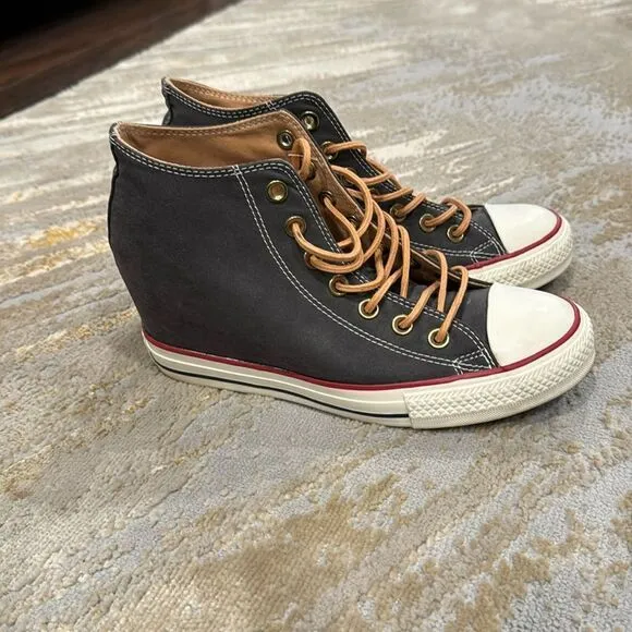 Converse Chuck Taylor Hidden Wedge Sneakers 551617C Women’s Shoes Size 8.5 EUC