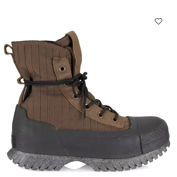 Converse Chuck Taylor Lugged 2.0 Waterproof‎ Boots, Size 7|EUR 37.5
