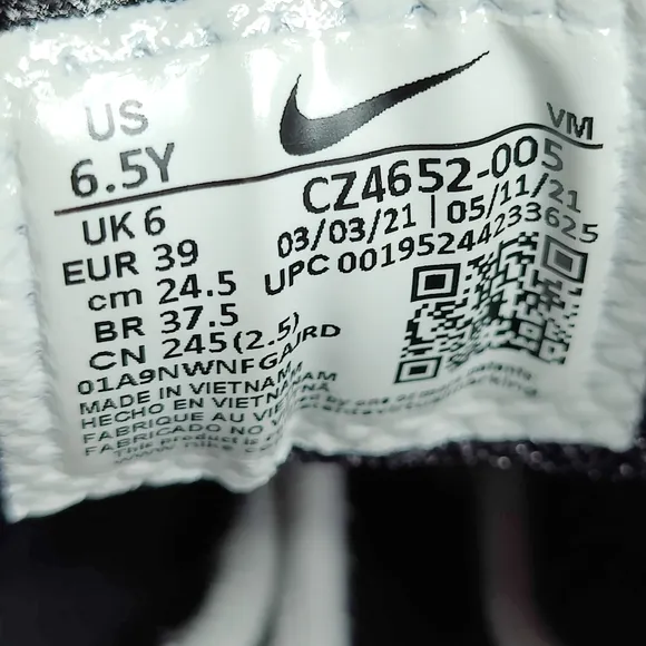 COPY - Nike Air Max Genome Light Grey/Orange Running Shoes Youth Size 6.5Y