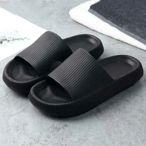 Cozy Pillow Slides Anti-Slip Sandals Ultra Soft Slippers Outdoor Shoe