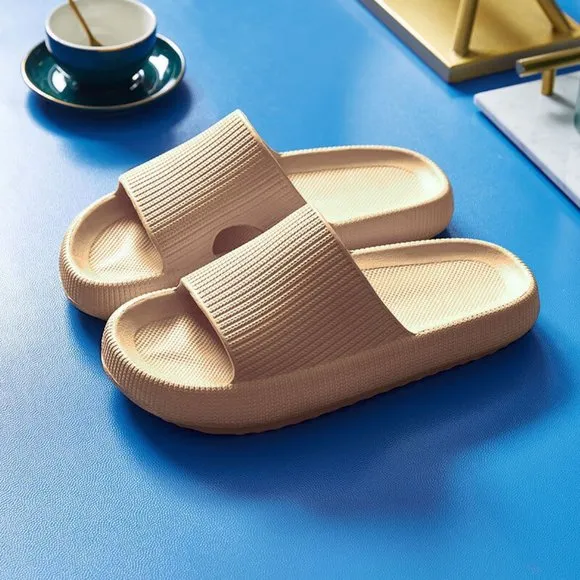 Cozy Pillow Slides Anti-Slip Sandals Ultra Soft Slippers Outdoor Shoe