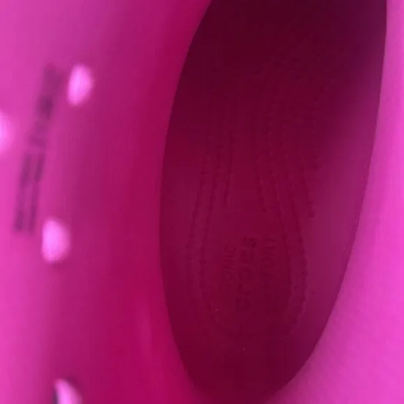 Crocs Womens Sz 6 Classic Crush Waterproof 6&quot; hi-top Hot Pink Pull On Boots