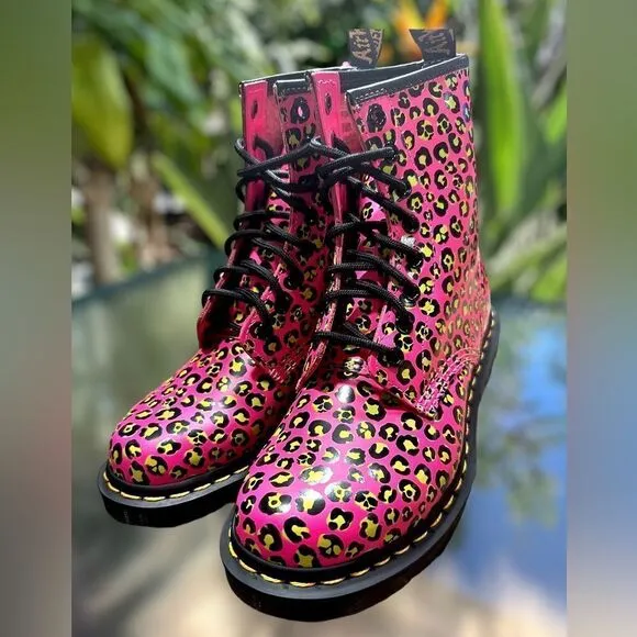 DR MARTENS 1460 Skull Leopard Smooth Leather Lace-Up Boot Clash Pink Size 7