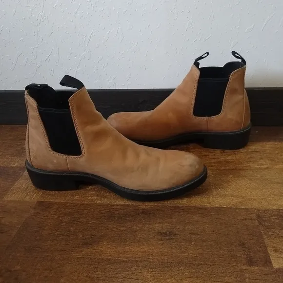 𝅺DURANGO Chelsea style boots waterproof Mens size 9.5