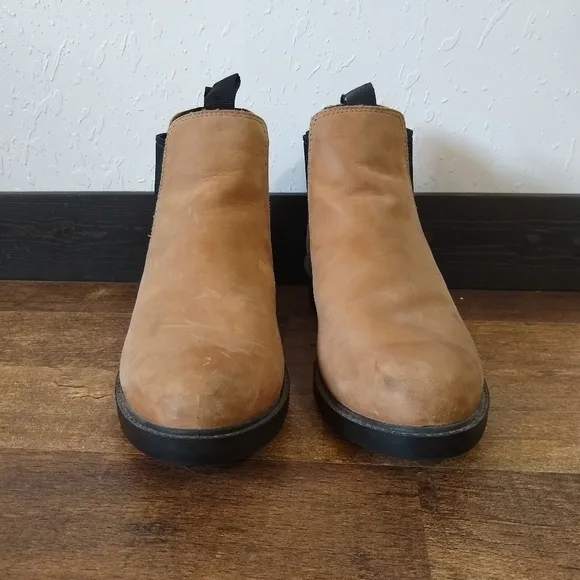 𝅺DURANGO Chelsea style boots waterproof Mens size 9.5