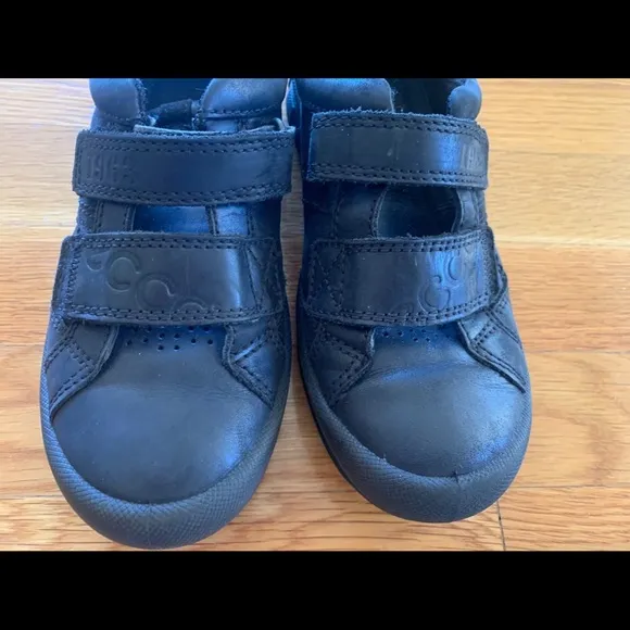 ECCO Little Boys Kids Black Leather Sneakers Casual Shoes Grip Strap Sz 3 EUR 34