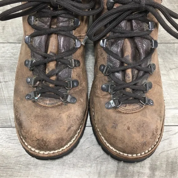 Eddie Bauer Hiking Leather Hiker Stomper Womens Boots Vintage Backpacking Size 9