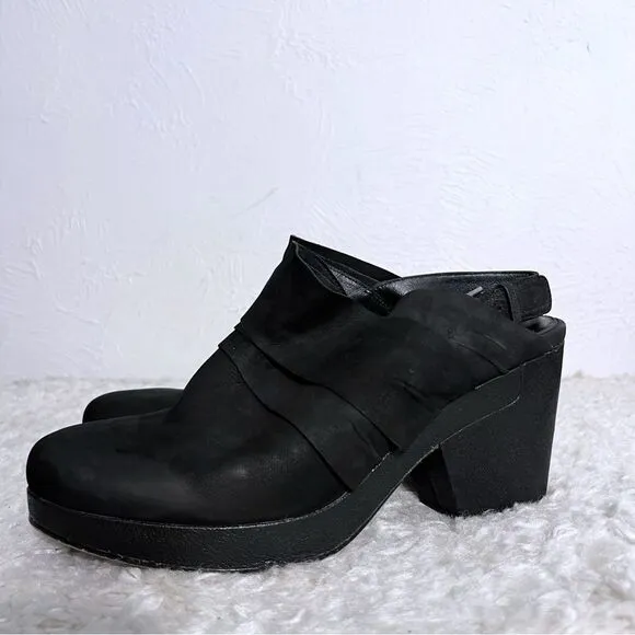 EILEEN FISHER  Black Suede Closed Toe Mules Platform Slingbacks Women's Size 10
