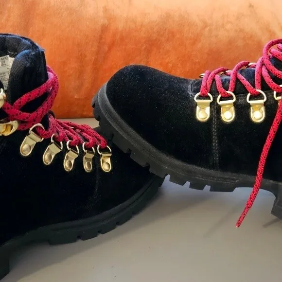 Fila Diviner hiking boot black with red laces women's size 8.5