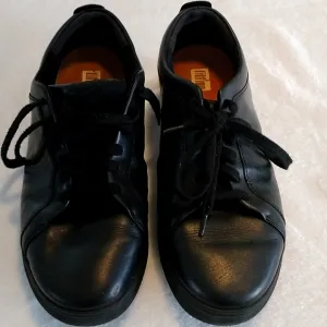 Fitflop shoes size 9