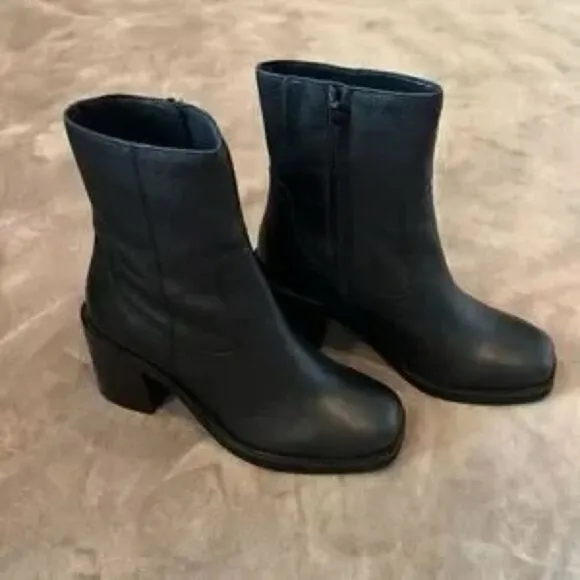 Free People x Seychelles Stormy Square Toe Ankle Boots US 6.5