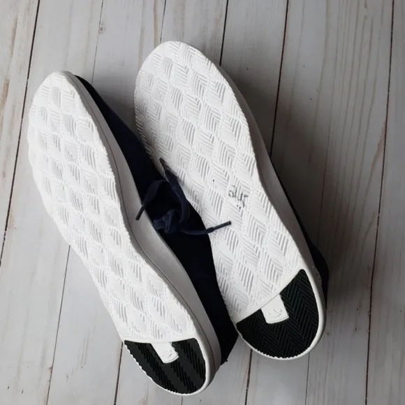 Free Waters Sky Trainer Suede Navy Shoes 11
