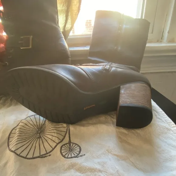 Genuine buttery leather waterproof Timberland lace up knee high boots