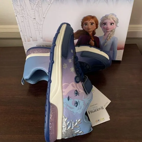 Geox Disney space club light up super comfortable sneaker size 3,5 brand new