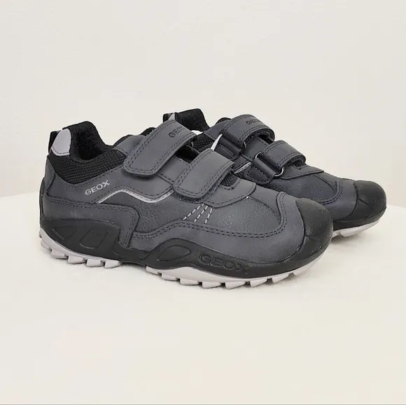 Geox J New Savage Boy Sneakers Shoes U.S. Size 10 Little Kid Navy Gray Active