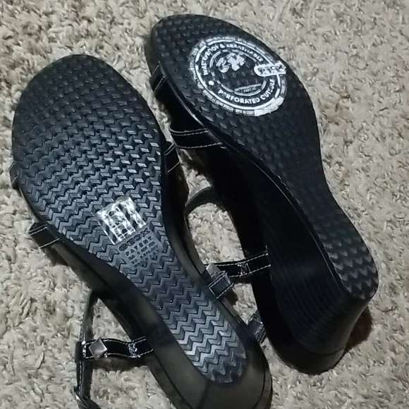 GEOX Waterproof Wedges respira