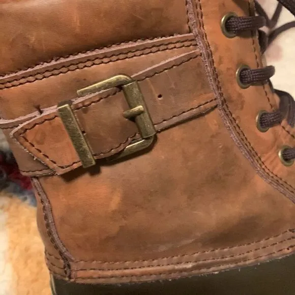 G.H. BAS &amp;CO, winter boots, rubber bottoms, leather uppers, like new, size 8