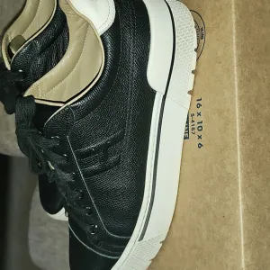 Hermes Trainers SZ 39