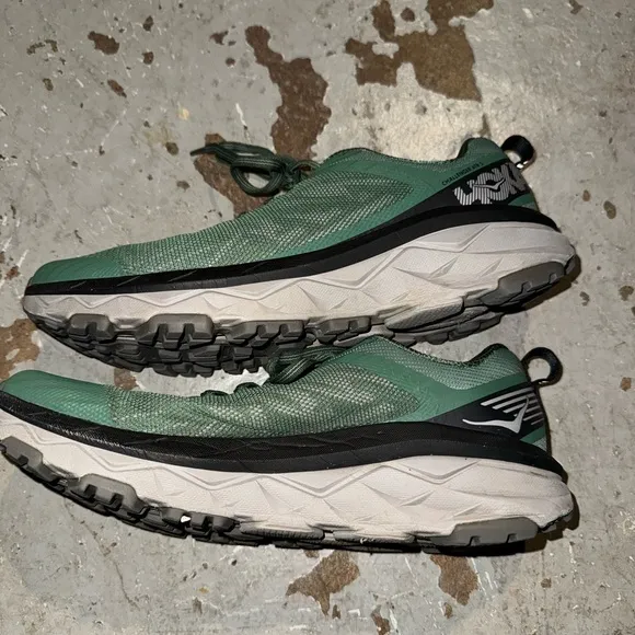 Hoka challenger ATR 9 mens