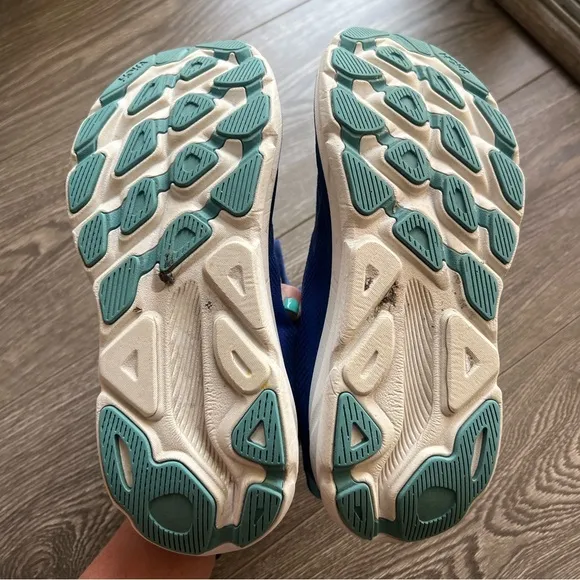 Hoka Clifton 9 Women’s Running Shoes Size 8.5