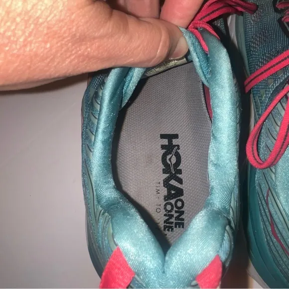 Hoka One One Bondi 10.5 Womens 8 Running Shoes Teal &amp; Pink Model 1019270