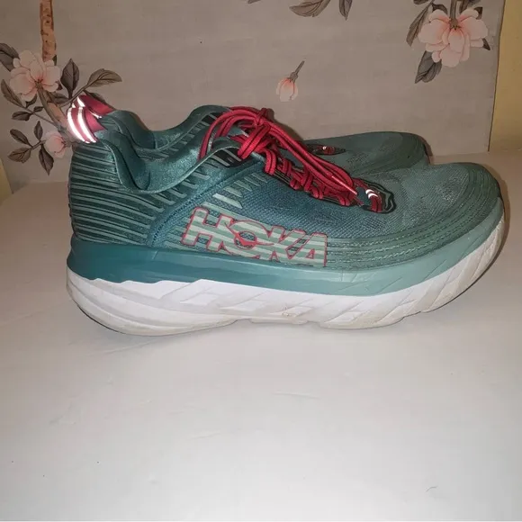 Hoka One One Bondi 10.5 Womens 8 Running Shoes Teal &amp; Pink Model 1019270