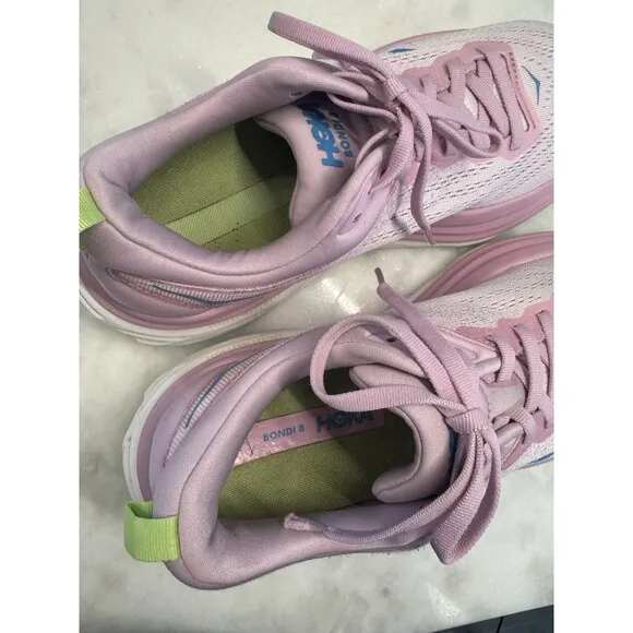 Hoka One One Bondi 8 Pink Running Shoes Sneakers Women’s Size 9.5 B 1127952