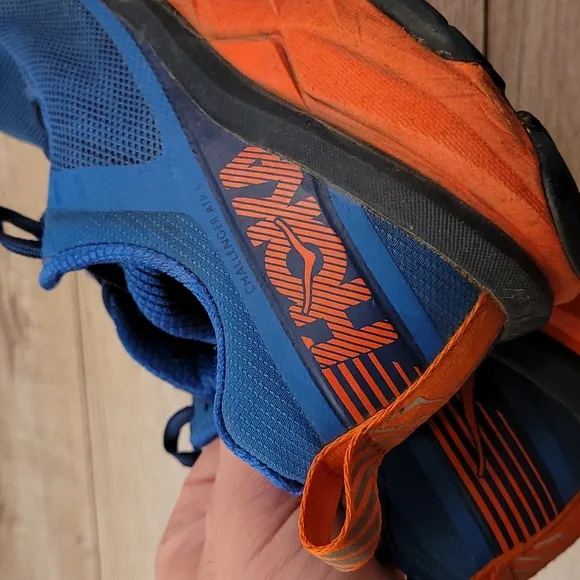 HOKA One One Challenger ATR 5 Blue Orange Sz‎ 9 Mens Running Athletic Shoes