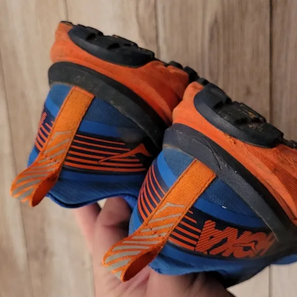 HOKA One One Challenger ATR 5 Blue Orange Sz‎ 9 Mens Running Athletic Shoes