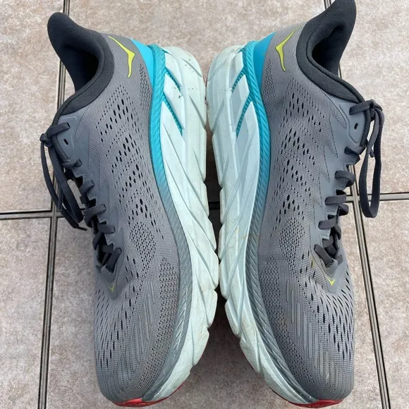 Hoka One One Clifton 7 Running Shoes - Mens