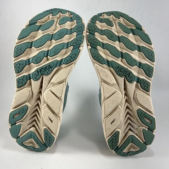 Hoka One One Clifton 8 Running Shoes Womens Size 7 D Wide Blue Aquarelle