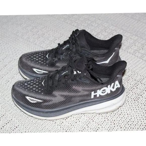 Hoka One One Clifton 9 Black &amp; white Running Shoes Women's Sneakers Size 7.5 US