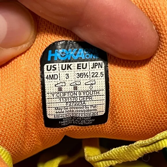 Hoka One One Clifton 9 Youth Kids US 4 MD Running Shoes 1131170 CEPR