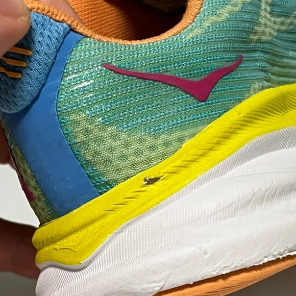 Hoka One One Clifton 9 Youth Kids US 4 MD Running Shoes 1131170 CEPR