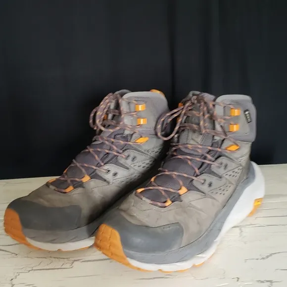 Hoka One One 'Kaha 2 GTX' Hiking Boots in Men's size 10 D