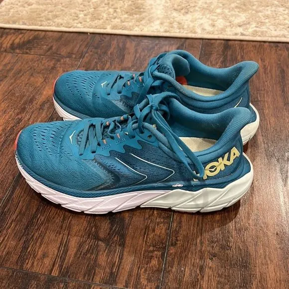 Hoka One One Womens Arahi 5 1115012 MBLGR Blue Running Shoes Sneakers Size 7 B