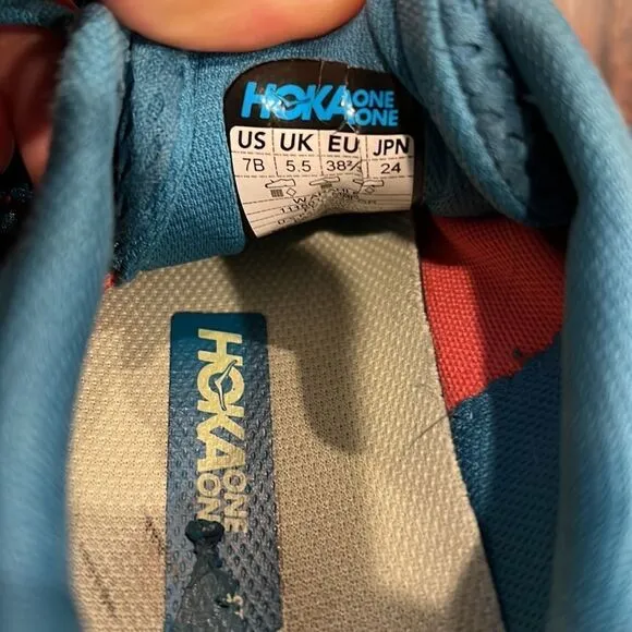 Hoka One One Womens Arahi 5 1115012 MBLGR Blue Running Shoes Sneakers Size 7 B