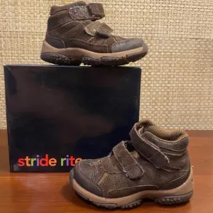🌟HP🌟Stride Rite Himalayan Hikers 9W