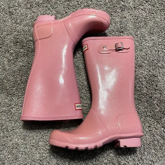 Hunter Glittery Pink rain boots Girls size 4 waterproof mud/snow boot
