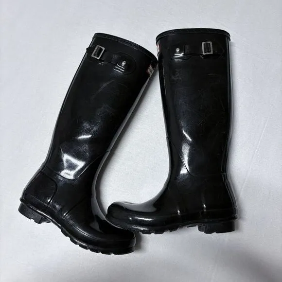 Hunter Original Tall Gloss Rain Boots Womens 7 US Black 100% Waterproof Shiny