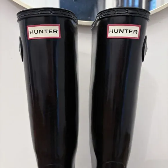 Hunter Original Tall Gloss Rain Boots Womens 7 US Black 100% Waterproof Shiny