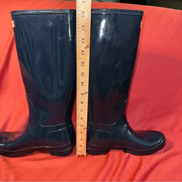 HUNTER Original Wellington Tall Rain Boots, Navy Blue Gloss, Women’s Size 7, EUC