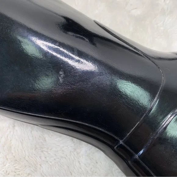 Hunter Women's Black Glossy Original Tall Waterproof Rain Boots Size 6M / 7F